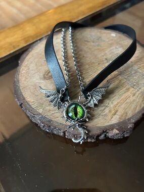 Green Dragon Eye Pendant Necklace - Women's Gothic Jewelry